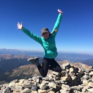 Meet your Posher, Laura